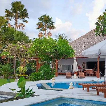 The Villa Pantai